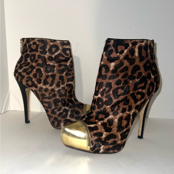 MICHAEL KORS Cheetah CYNTHIA Heels Booties 6M - Picture 2 of 13